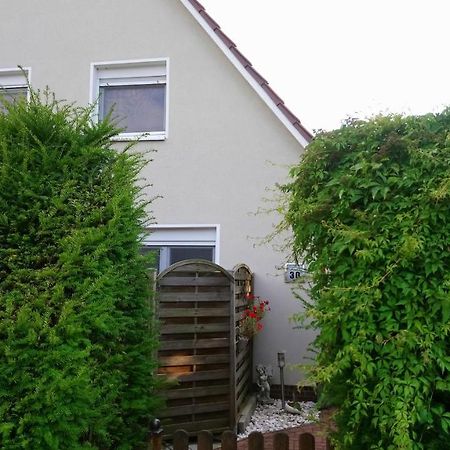 Privates Einzelzimmer Bei Der Weser-Ems-Halle Oldemburgo Exterior foto