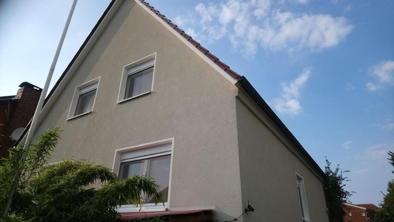 Privates Einzelzimmer Bei Der Weser-Ems-Halle Oldemburgo Exterior foto